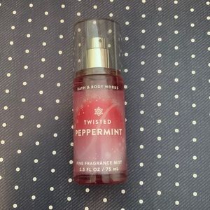 Twisted Peppermint Travel Size Body Spray NEW